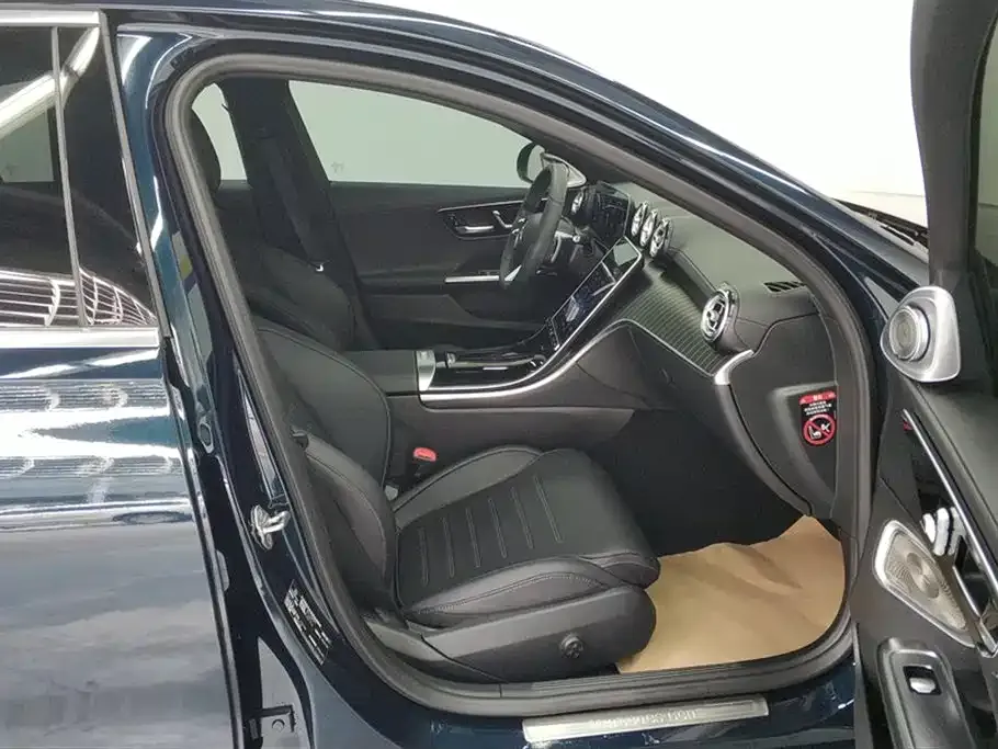 Mercedes-Benz C-Class — фото 8