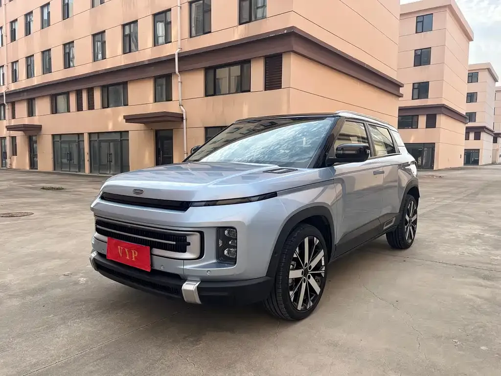 Geely Icon — фото 1