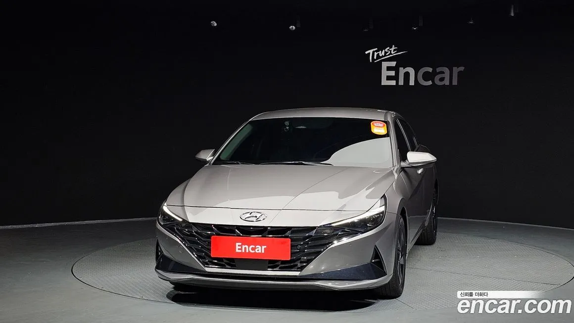 Hyundai AVANTE — фото 3
