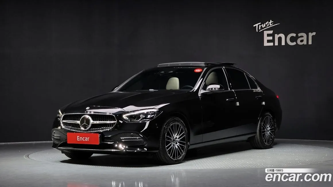 Mercedes-Benz C-Class — фото 1