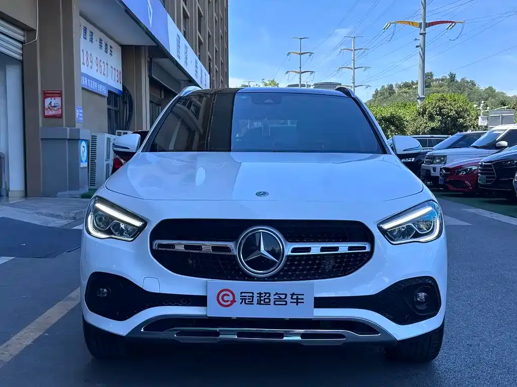 Mercedes-Benz GLA — фото 3