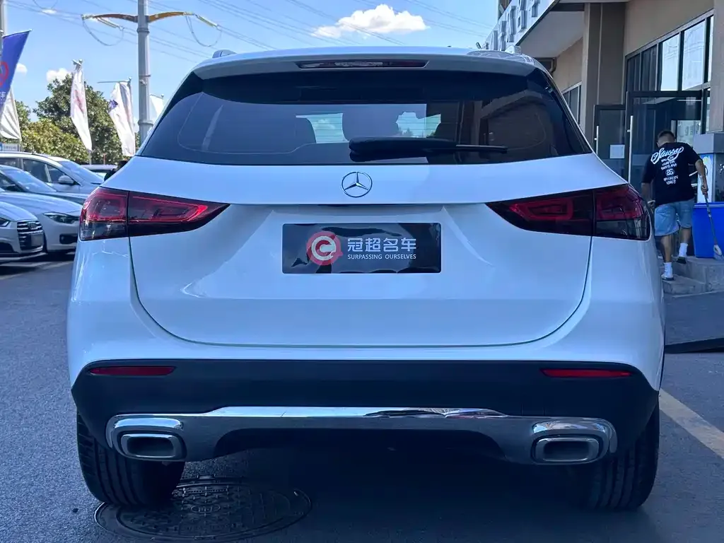 Mercedes-Benz GLA — фото 8