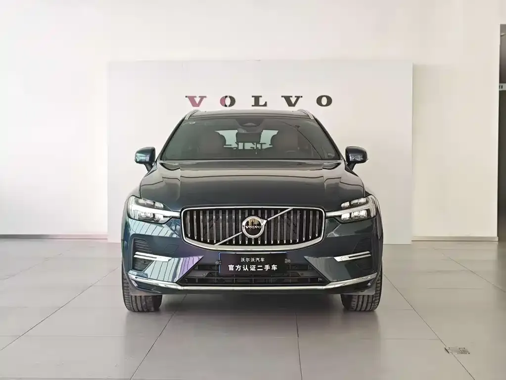 Volvo XC60 — фото 2