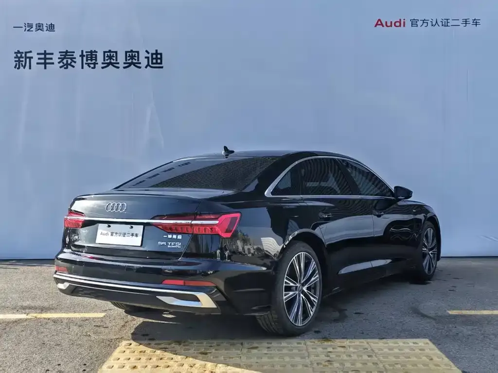 Audi A6L — фото 5