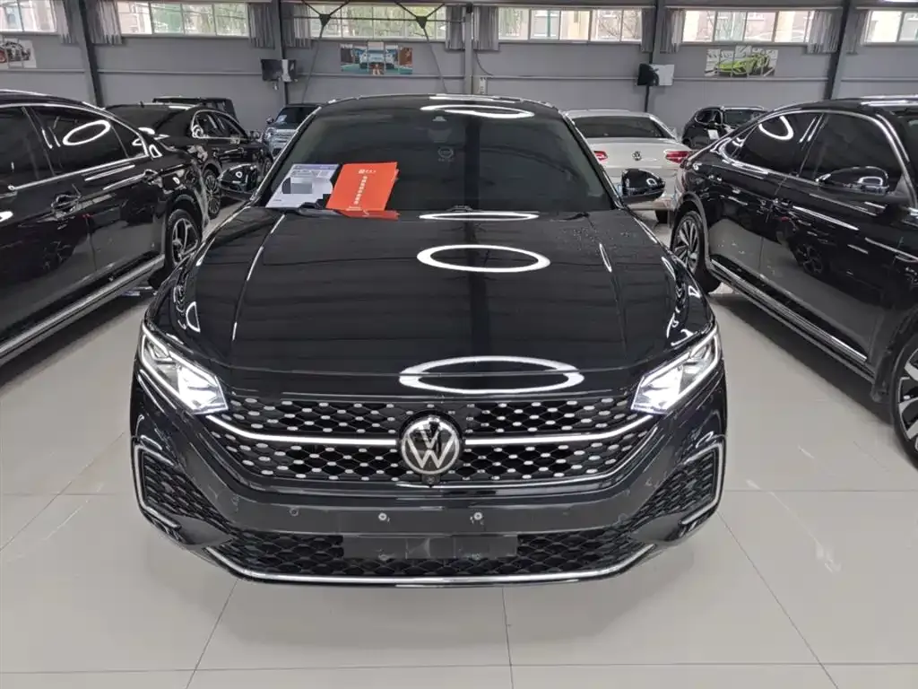 Volkswagen Passat — фото 3