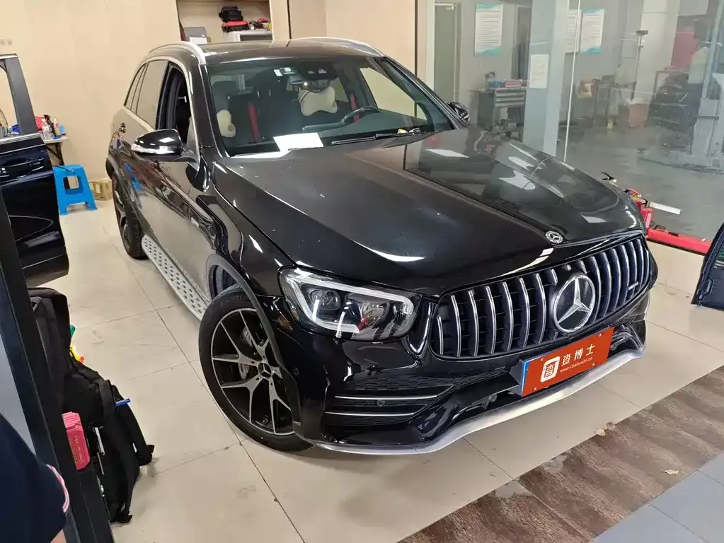 Mercedes-Benz GLC AMG — фото 2