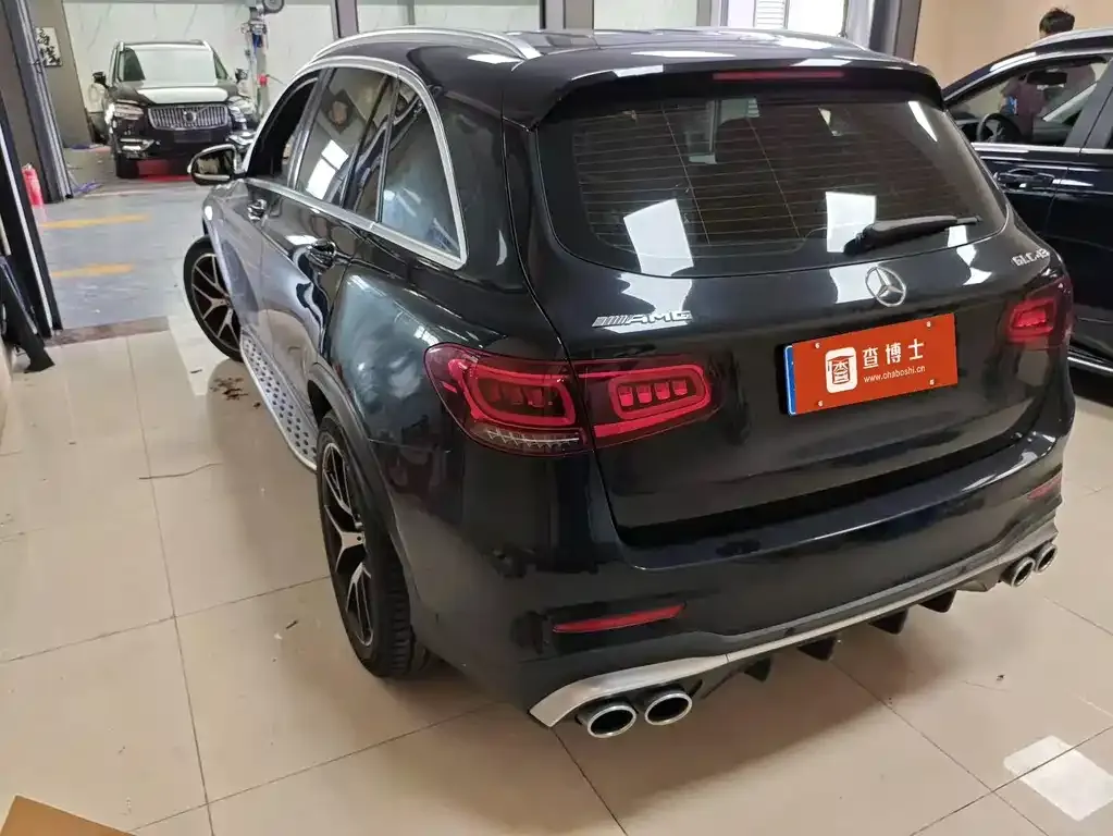 Mercedes-Benz GLC AMG — фото 5