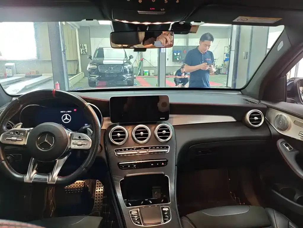 Mercedes-Benz GLC AMG — фото 6