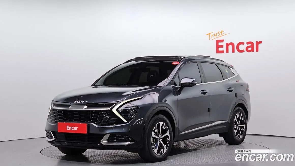 Kia Sportage — фото 1