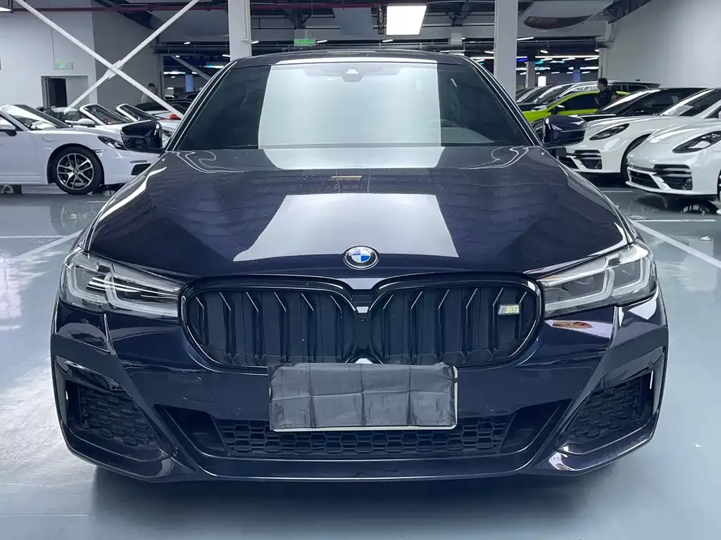 BMW 5 Series — фото 2