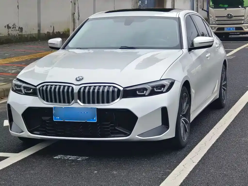 BMW 3 Series — фото 1