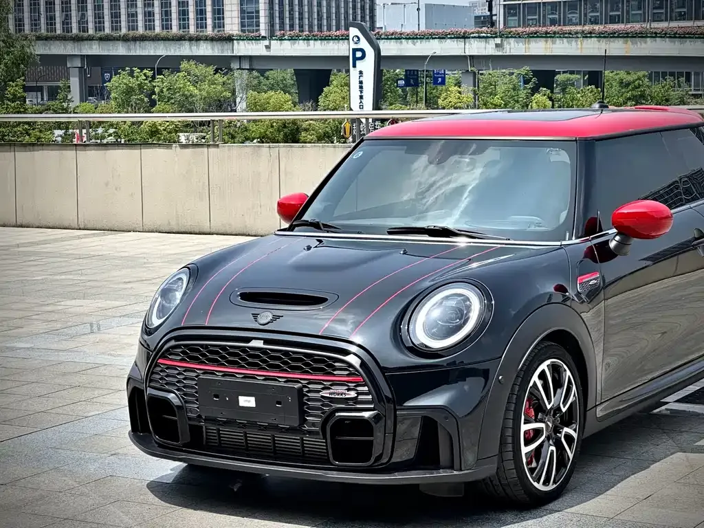 MINI JCW (John Cooper Works) — фото 5