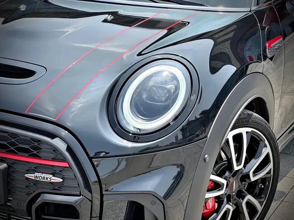 MINI JCW (John Cooper Works) — фото 7