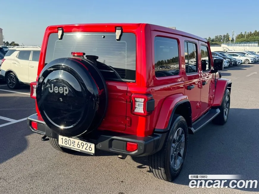 Jeep Wrangler — фото 5