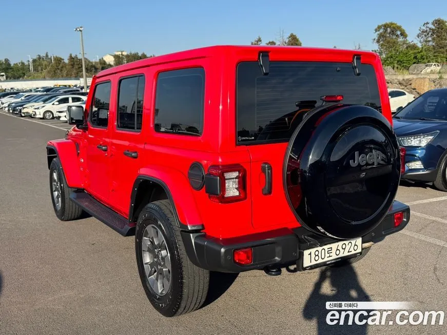 Jeep Wrangler — фото 6