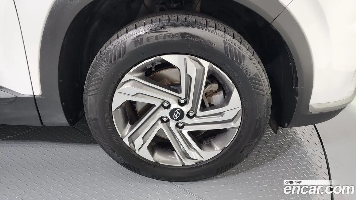 Hyundai Santafe — фото 5