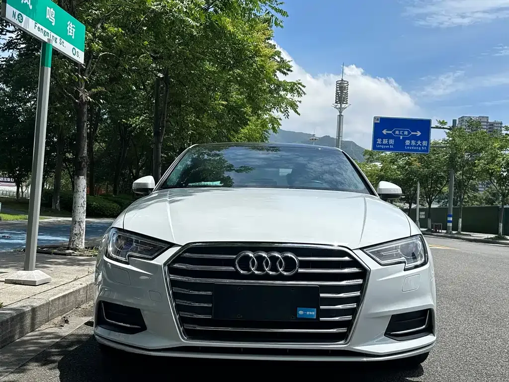 Audi A3 — фото 2