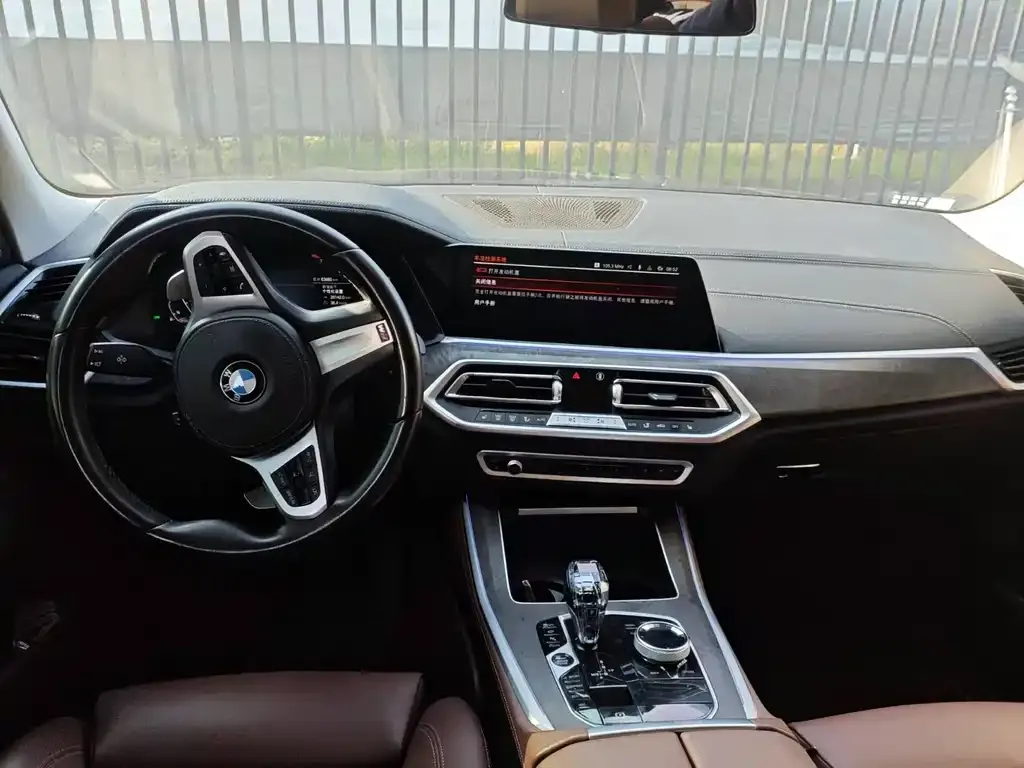 BMW X5 (Import) — фото 5