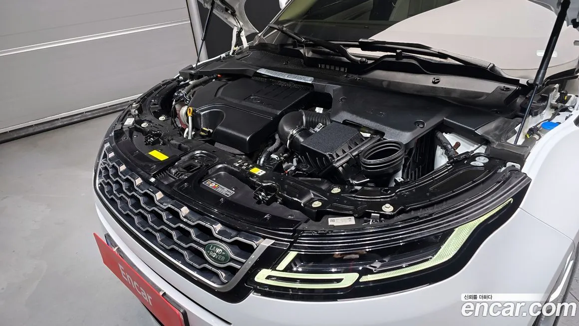 Land Rover Range Rover Evoque — фото 6