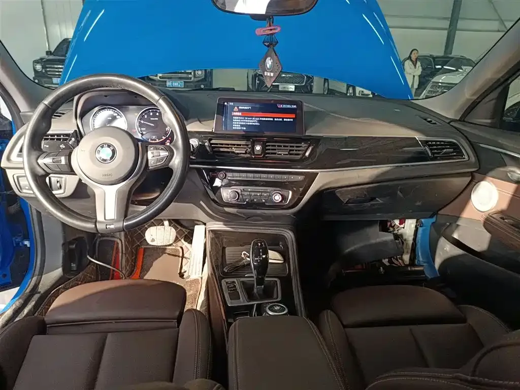 BMW 1 Series — фото 10