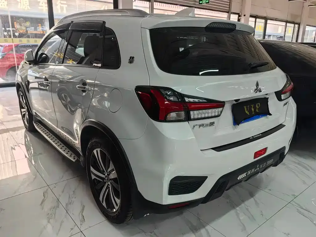 Mitsubishi ASX — фото 6
