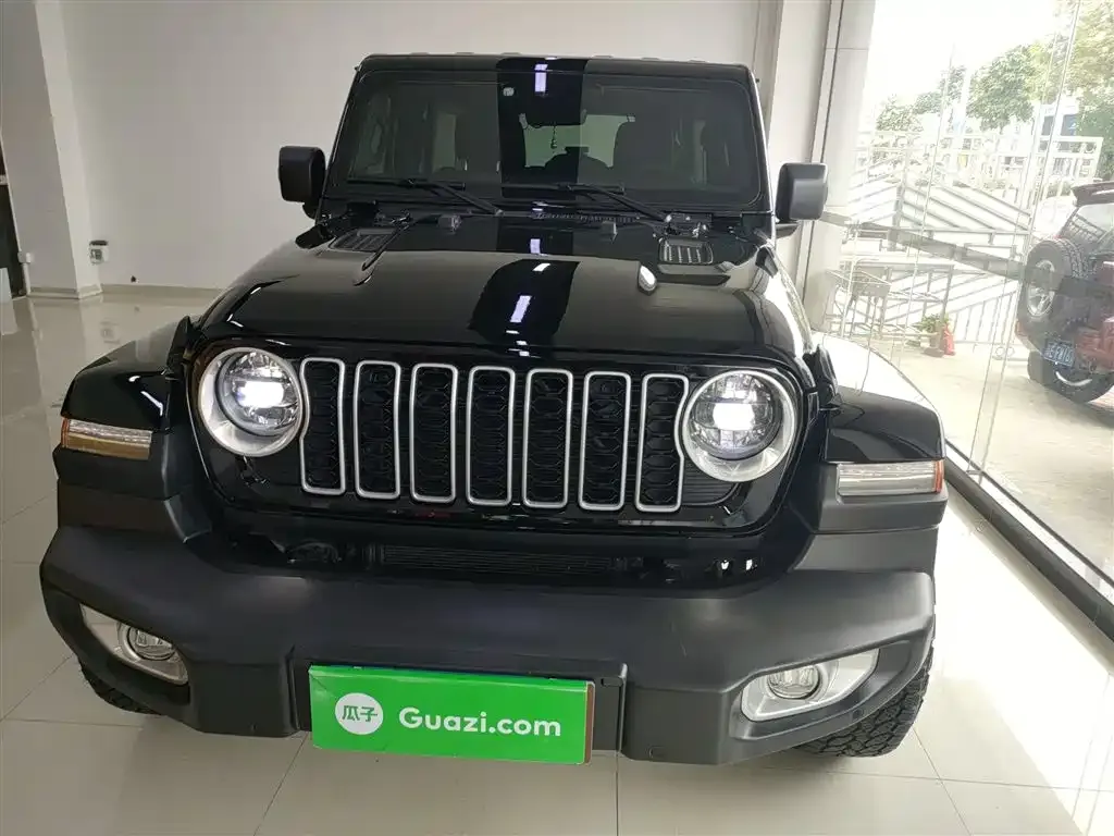 Jeep Wrangler — фото 3