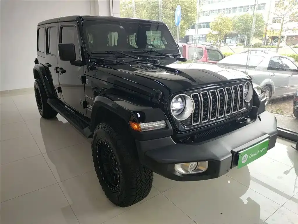 Jeep Wrangler — фото 4