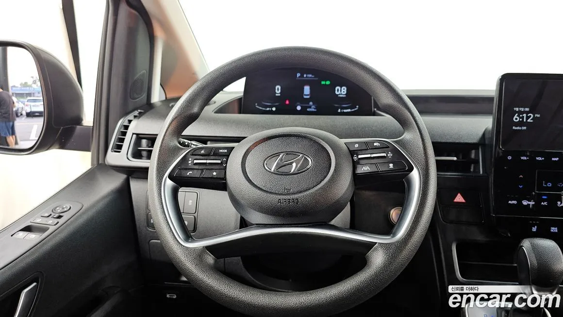 Hyundai Staria — фото 9