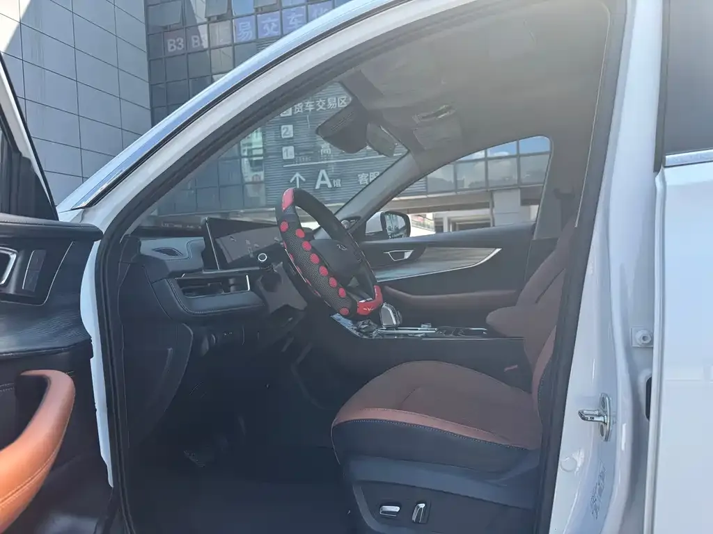 Chery Tiggo 8 PLUS — фото 9