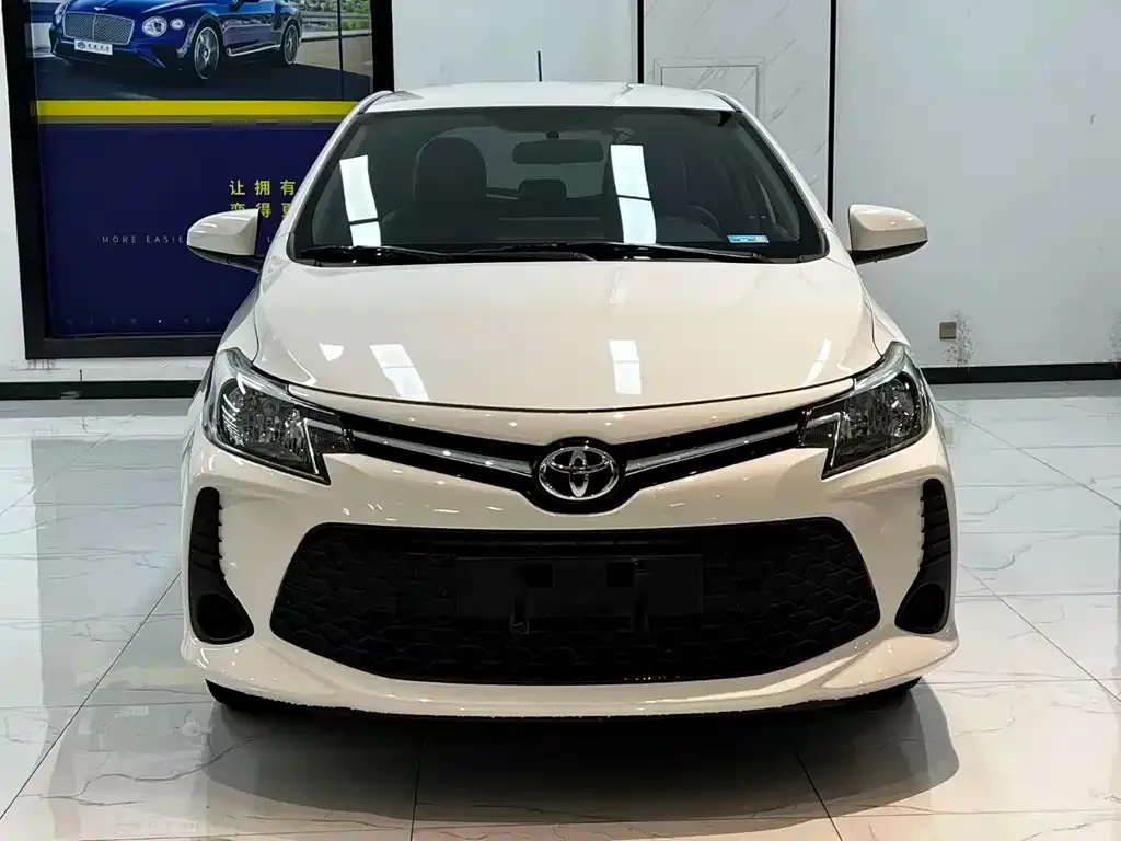 Toyota Vios FS — фото 2