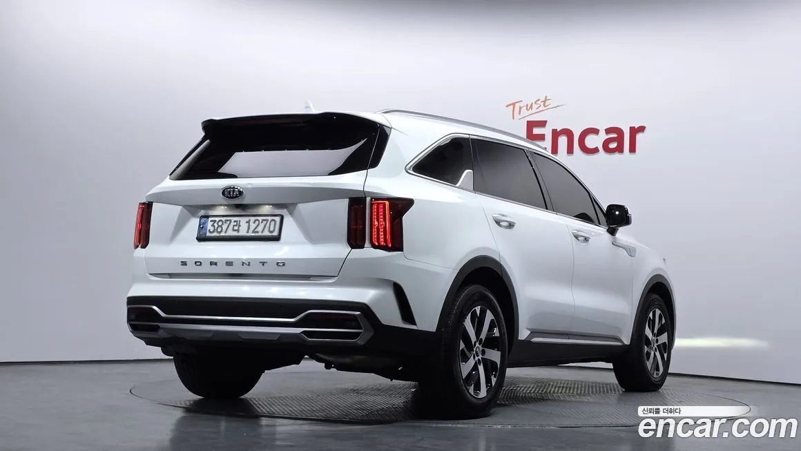 Kia Sorento — фото 2