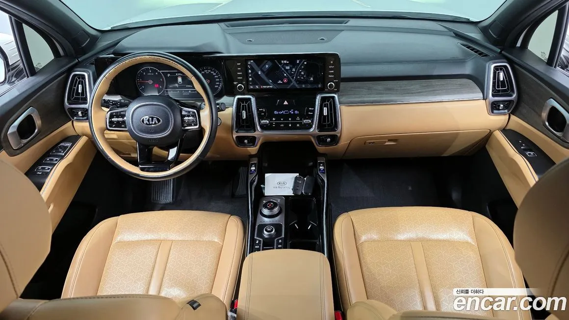 Kia Sorento — фото 7