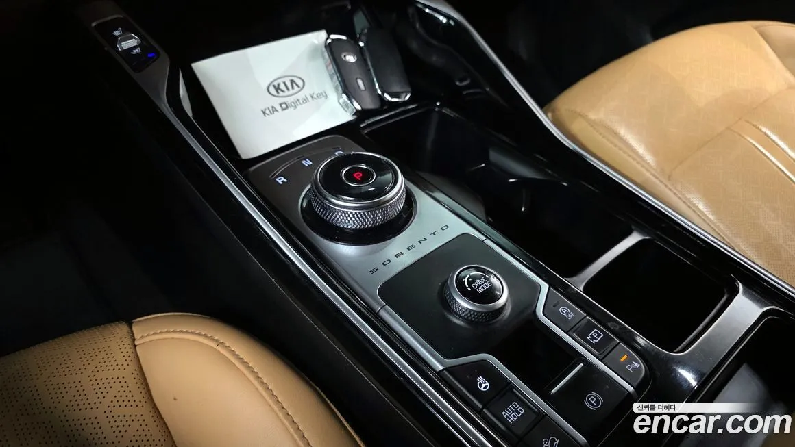 Kia Sorento — фото 9