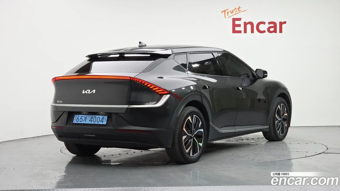 Kia EV6 — фото 2
