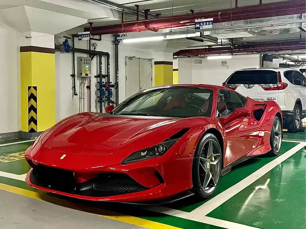 Ferrari F8 — фото 1