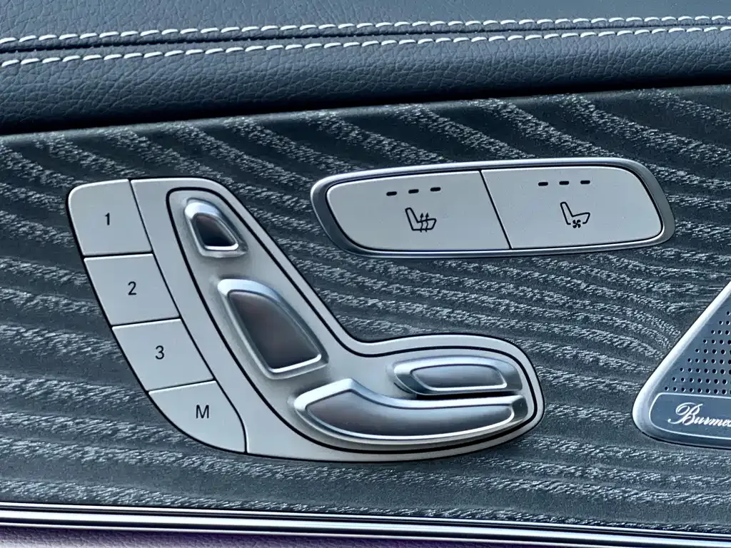 Mercedes-Benz CLS — фото 9