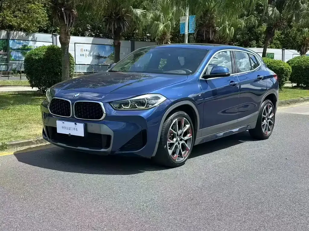 BMW X2 — фото 1