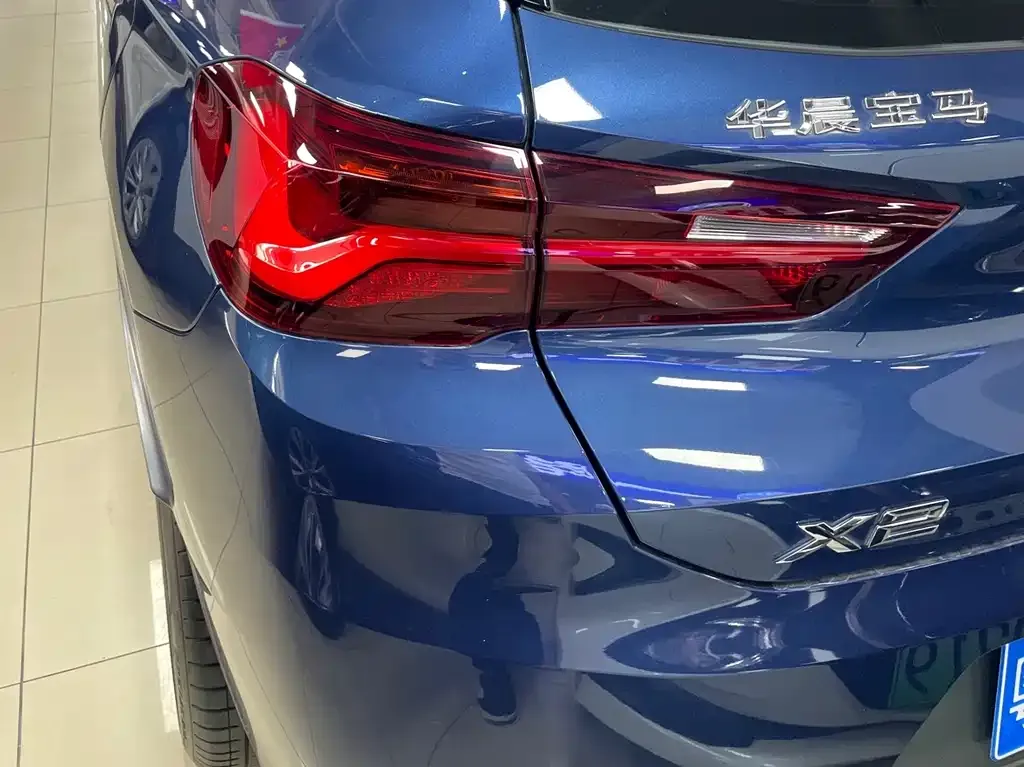 BMW X2 — фото 10