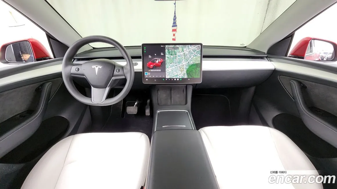 Tesla Model Y — фото 7