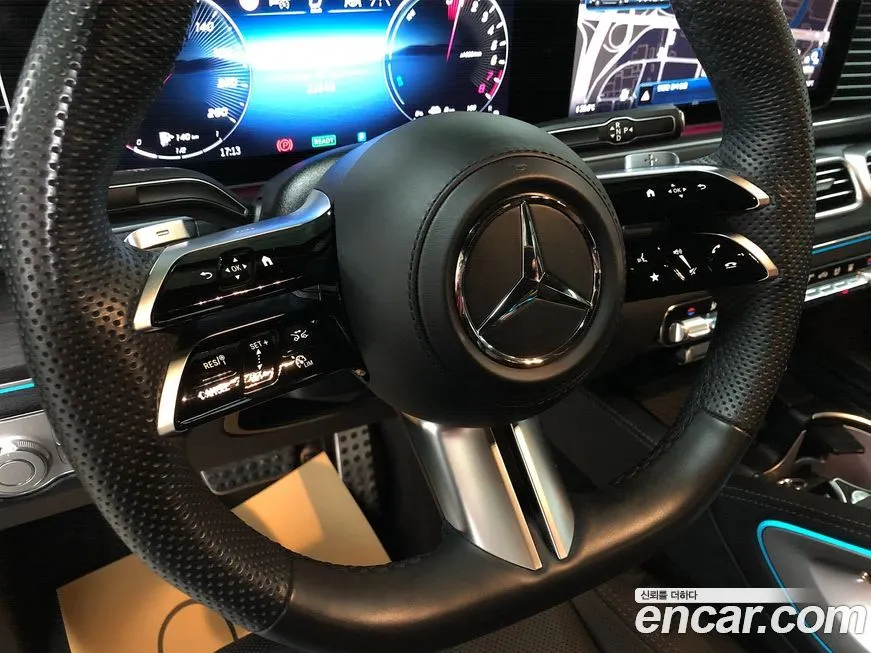Mercedes-Benz GLE-Class — фото 10