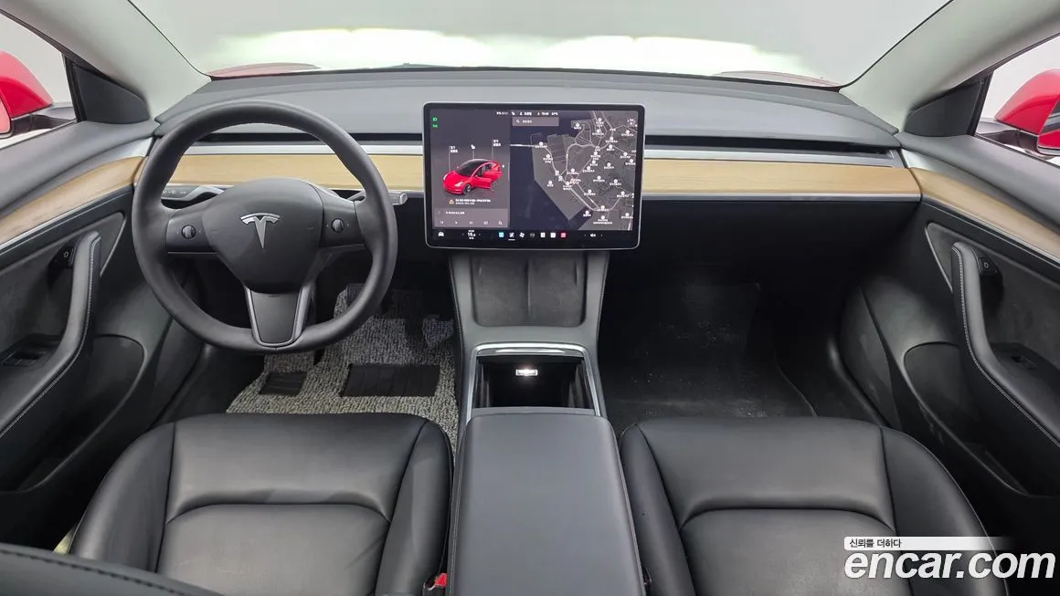 Tesla Model 3 — фото 7