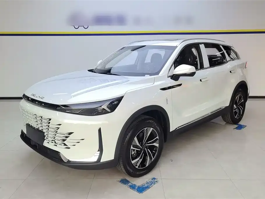 BAIC X7 — фото 1
