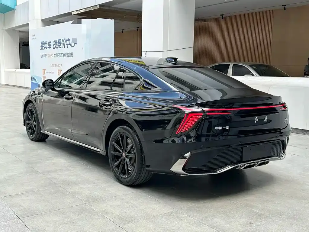 Hongqi H6 — фото 10