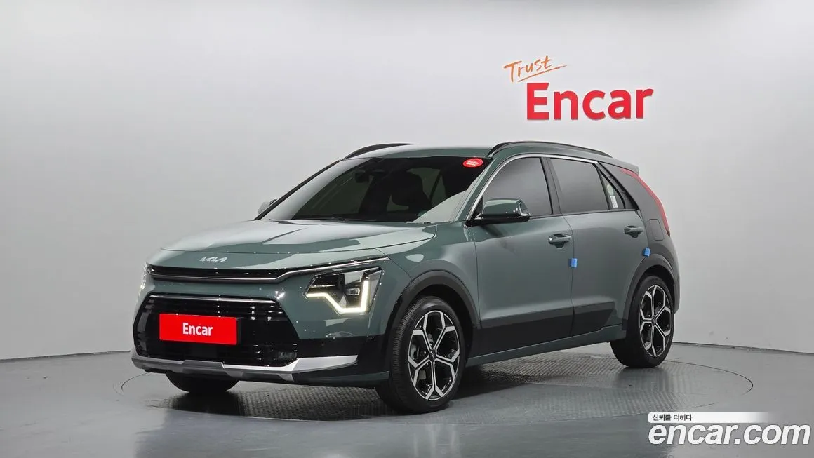 Kia Niro — фото 1
