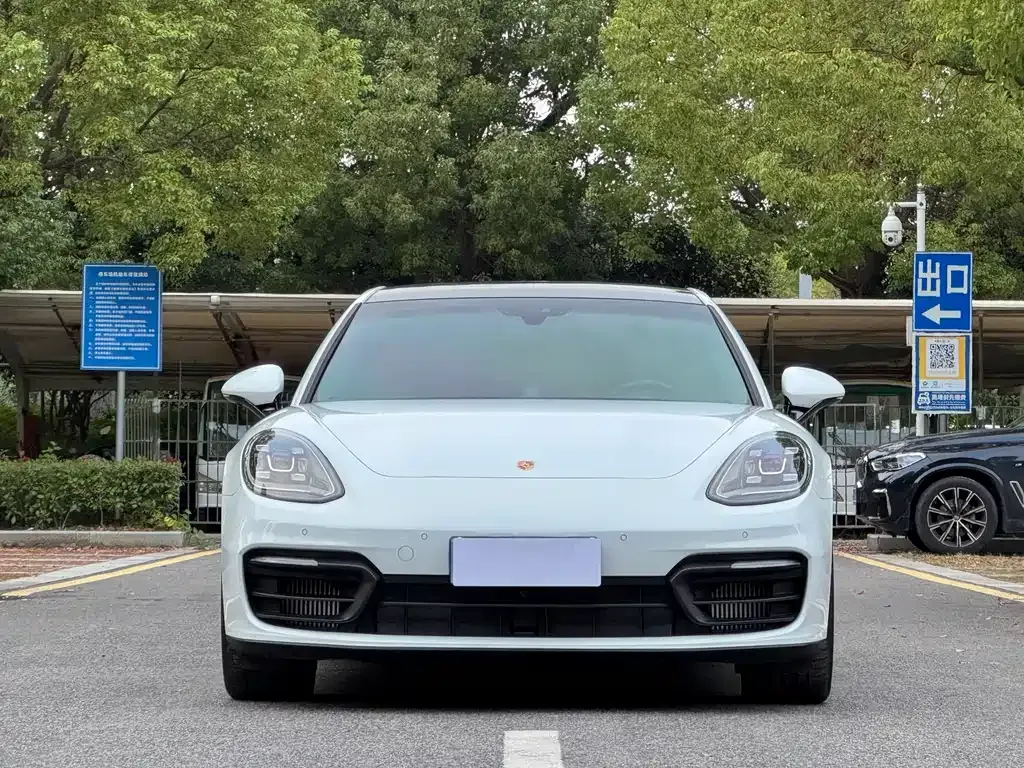 Porsche Panamera — фото 2