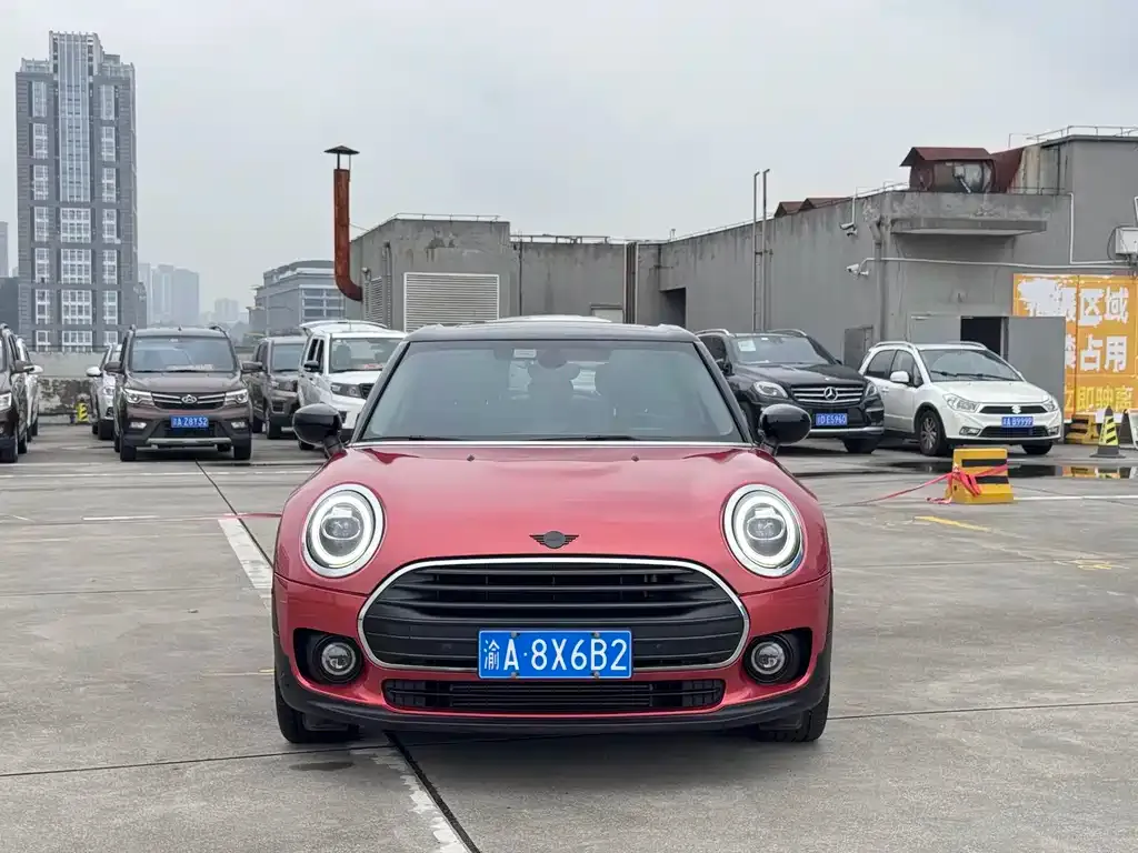 MINI Clubman — фото 2
