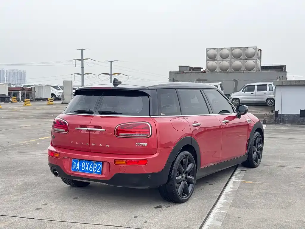 MINI Clubman — фото 6