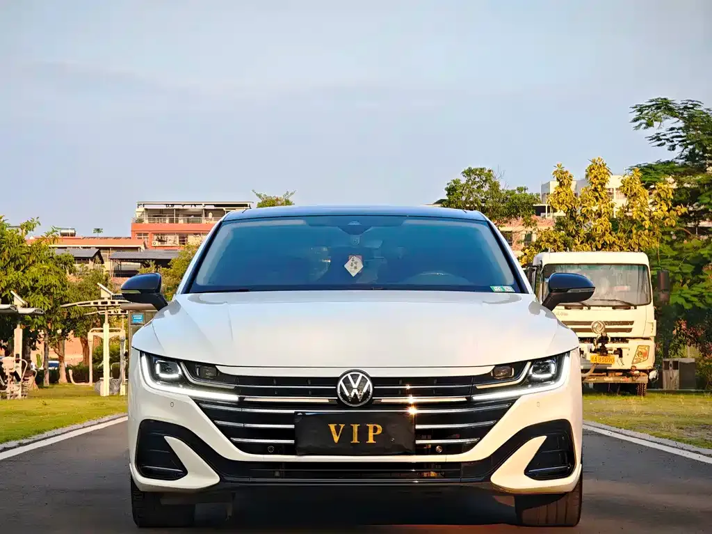 Volkswagen CC — фото 2