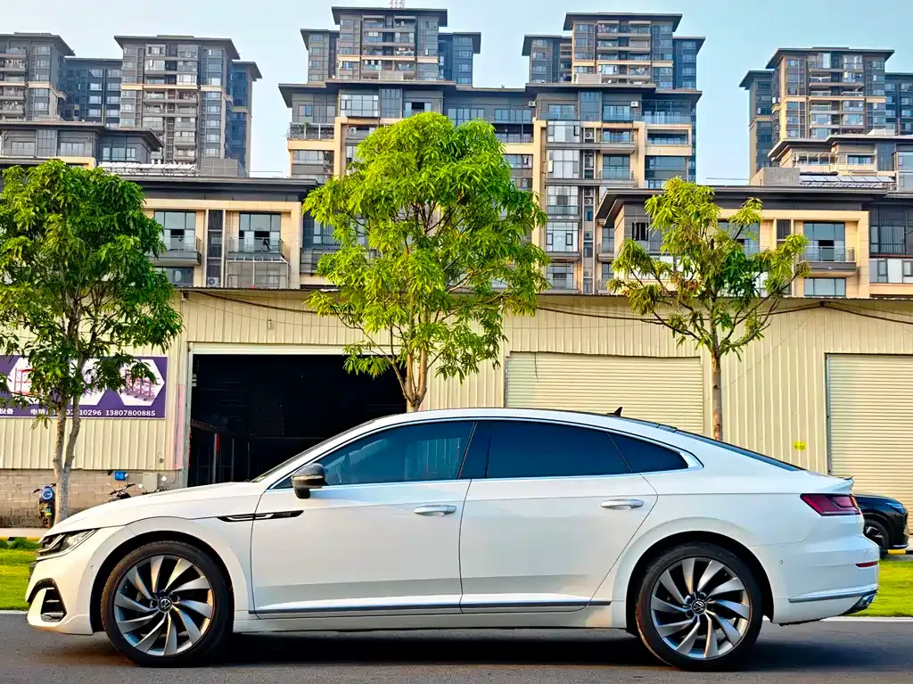 Volkswagen CC — фото 7