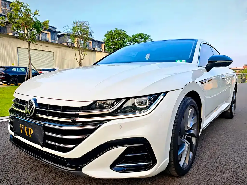 Volkswagen CC — фото 9